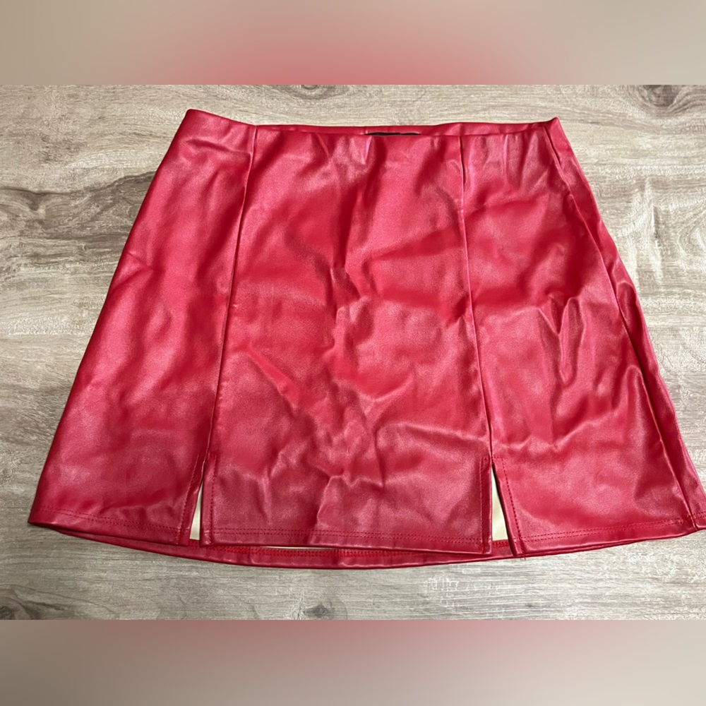 Papaya red Faux leather skirt